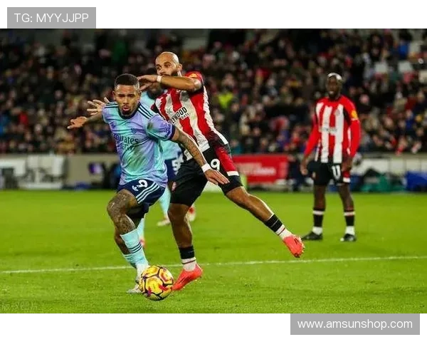 热苏斯终哨起身与对手爆发冲突