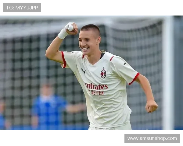 佛罗伦萨下赛季欲签卡马尔达